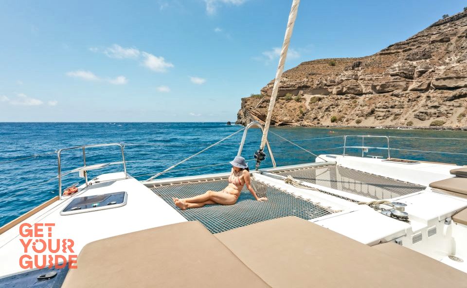 Santorini Luxury Catamaran Day Trip with Meal and Open Bar